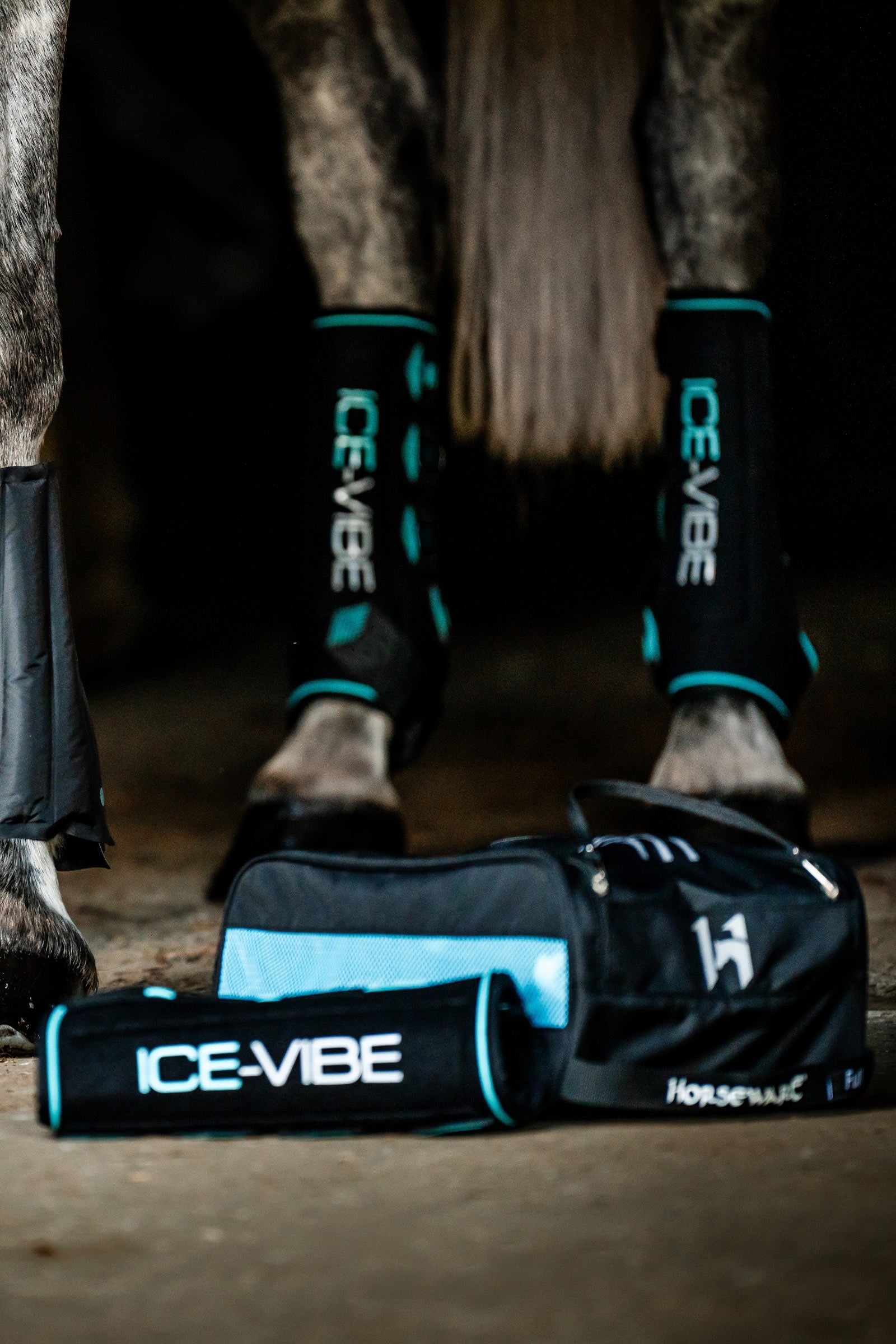 Horseware Ice-Vibe koelgamaschen met vibratie (set van 2) Leg Protection & Hoof Protection for Horses