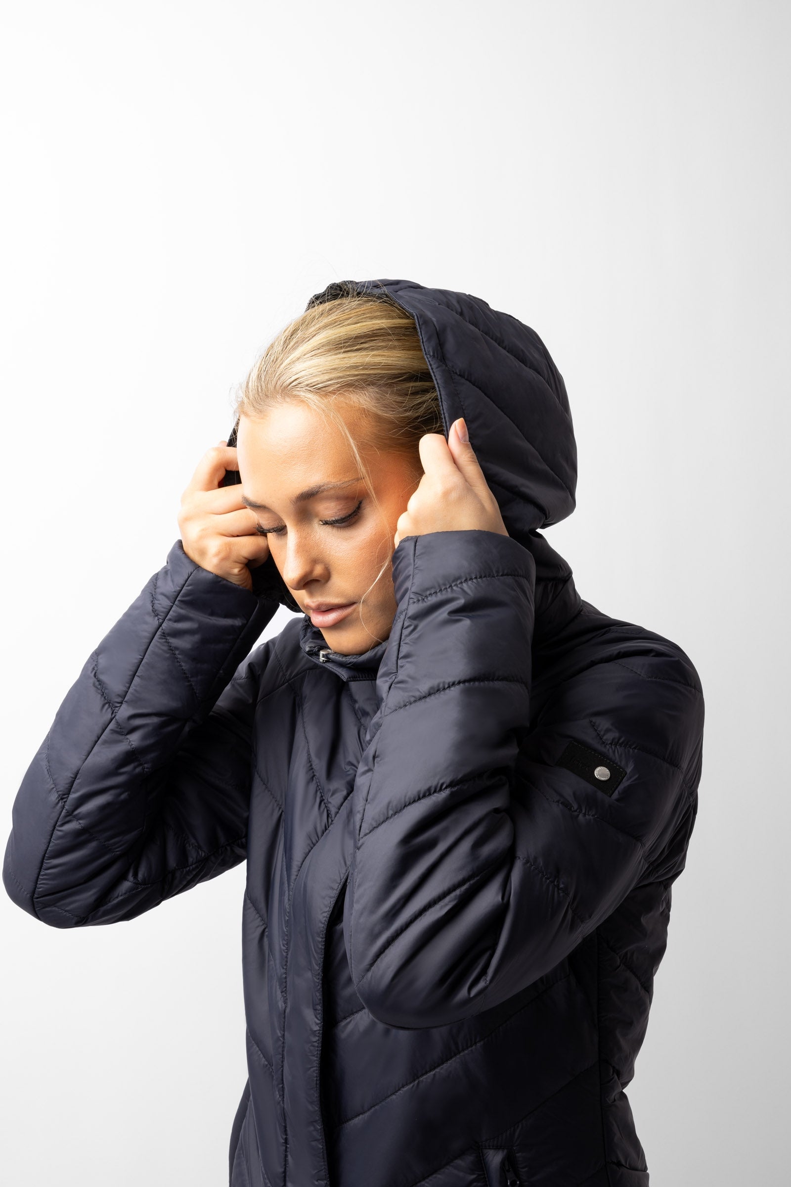 Horze Aurora Padded Parka Riding Riding Jacket with Removable Skirt Women’s Riding Clothing
