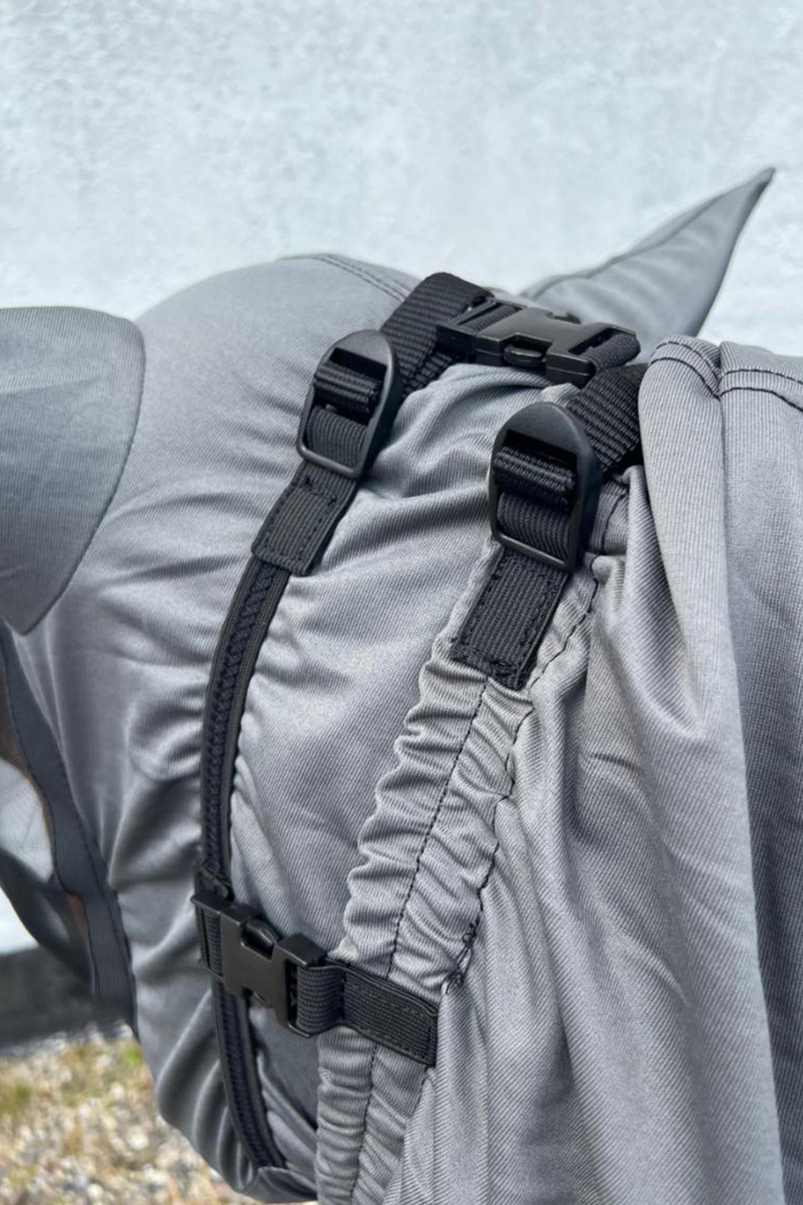 Lifestyle shot 2