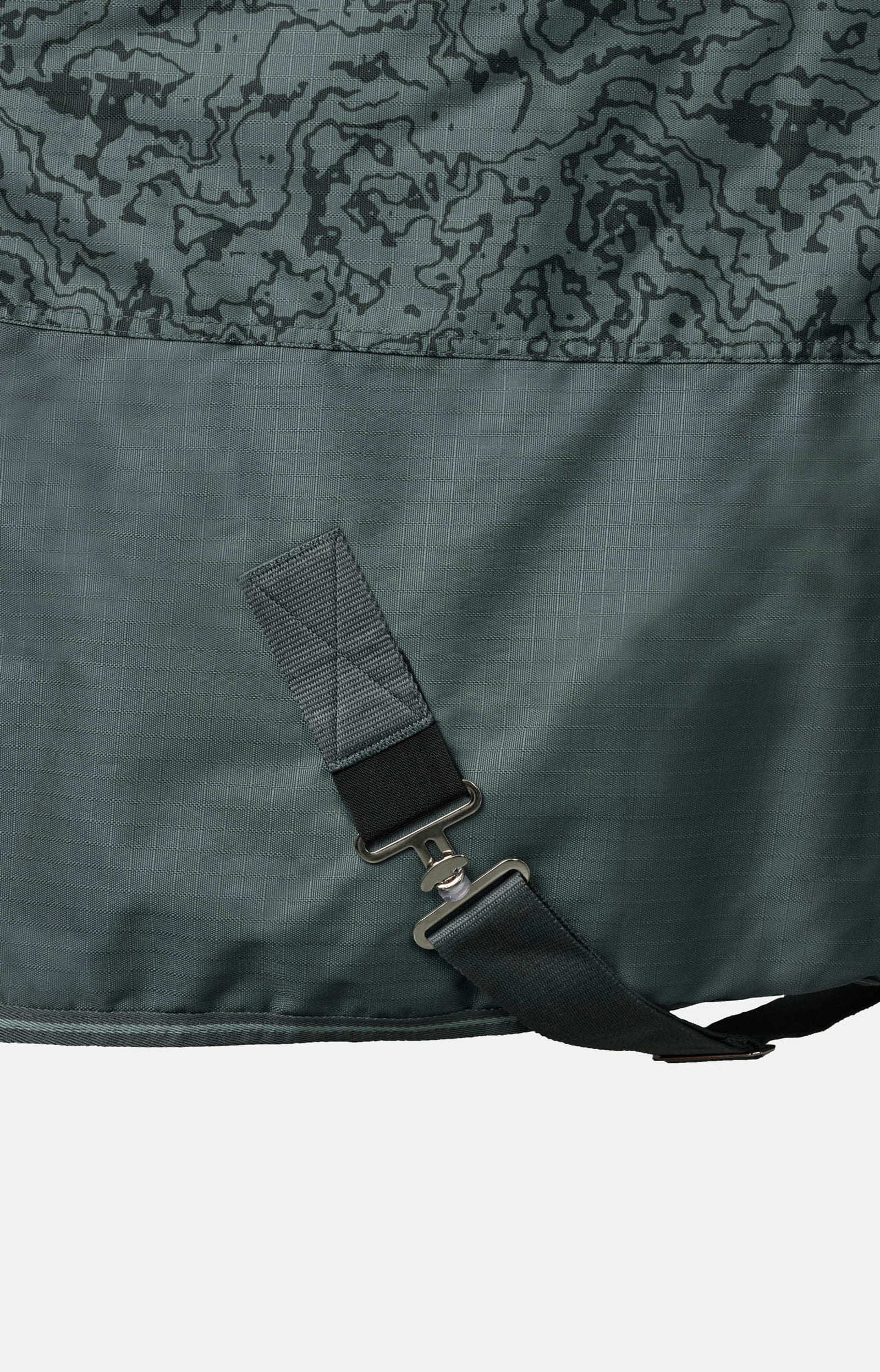 Pack shot 4