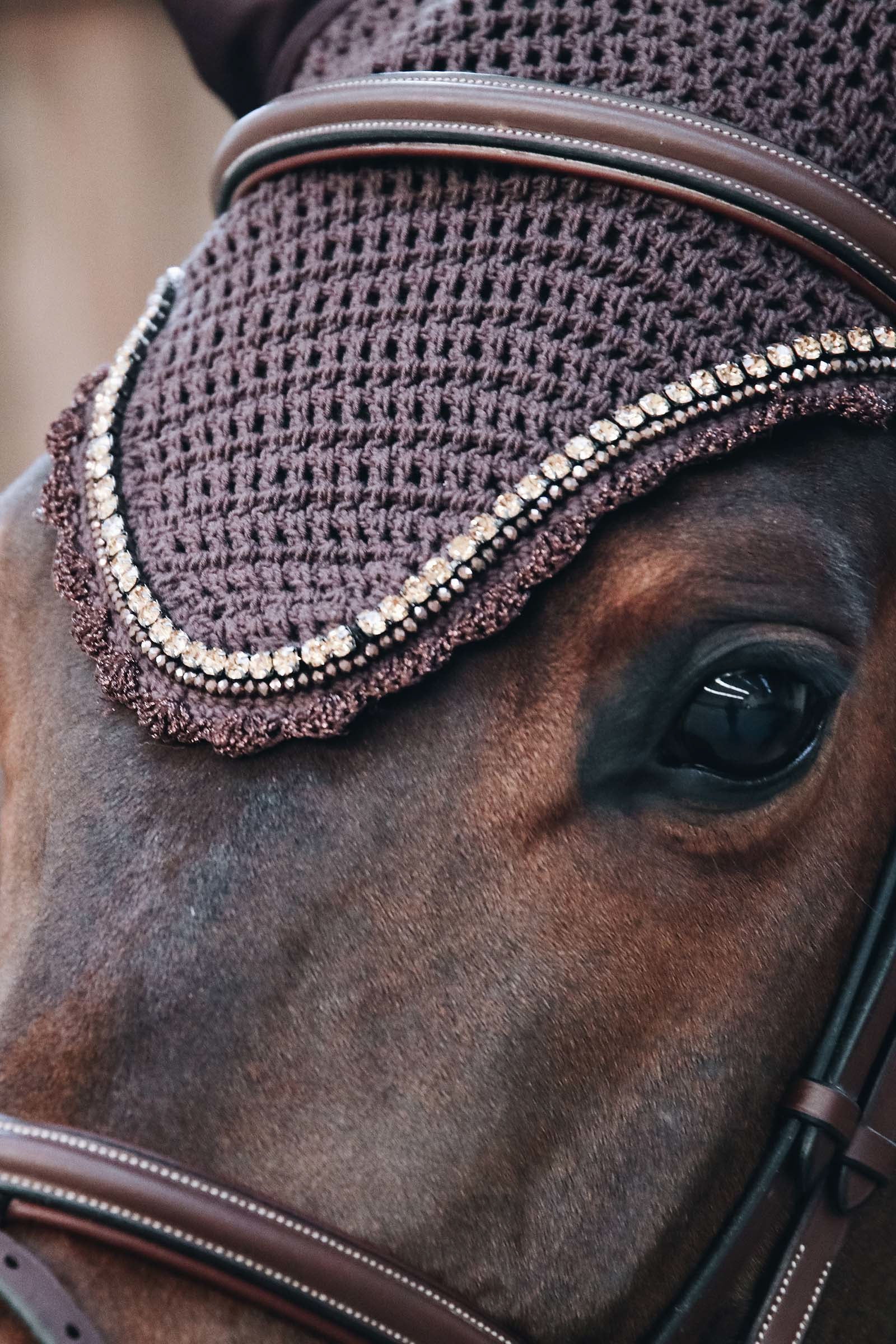 Kentucky Horsewear Fly Veil Long Stone & Pearl Soundless Saddle Pads