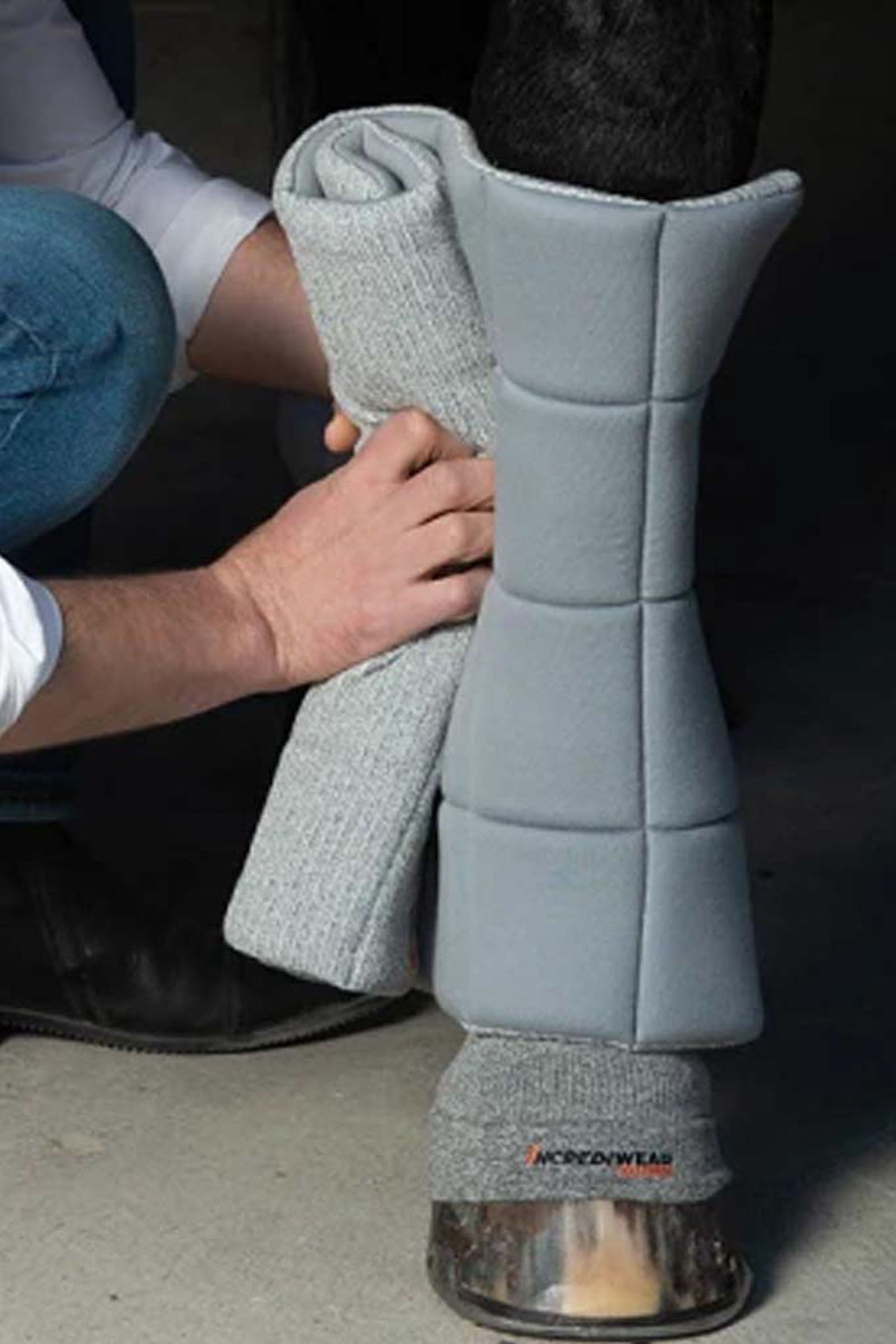Incrediwear Equine Circulation Standing Wraps 36cm (Pair) Leg & Hoof Protection