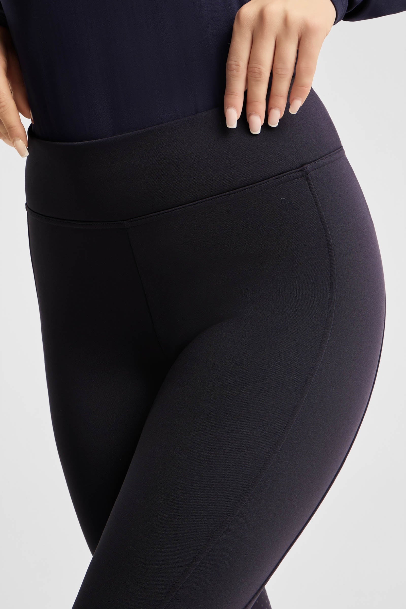 Horze Active Women's Full Grip Winter Riding Tights with Phone Pocket Womens Breeches