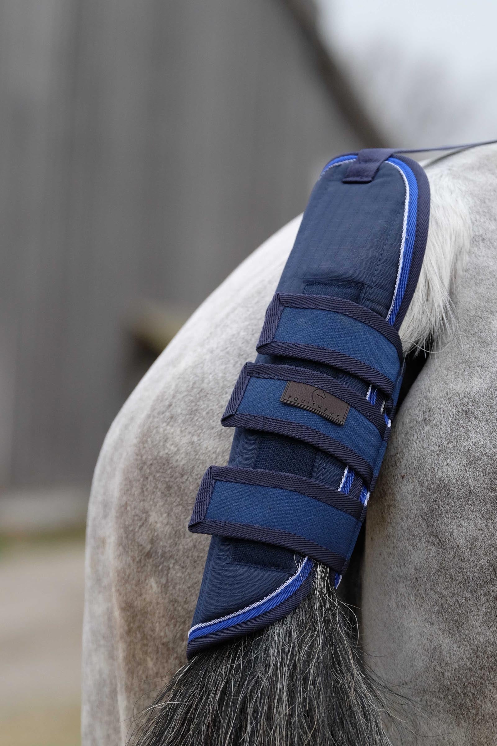 EQUITHÈME Classic 1200D staartbeschermer Leg & Hoof Protection