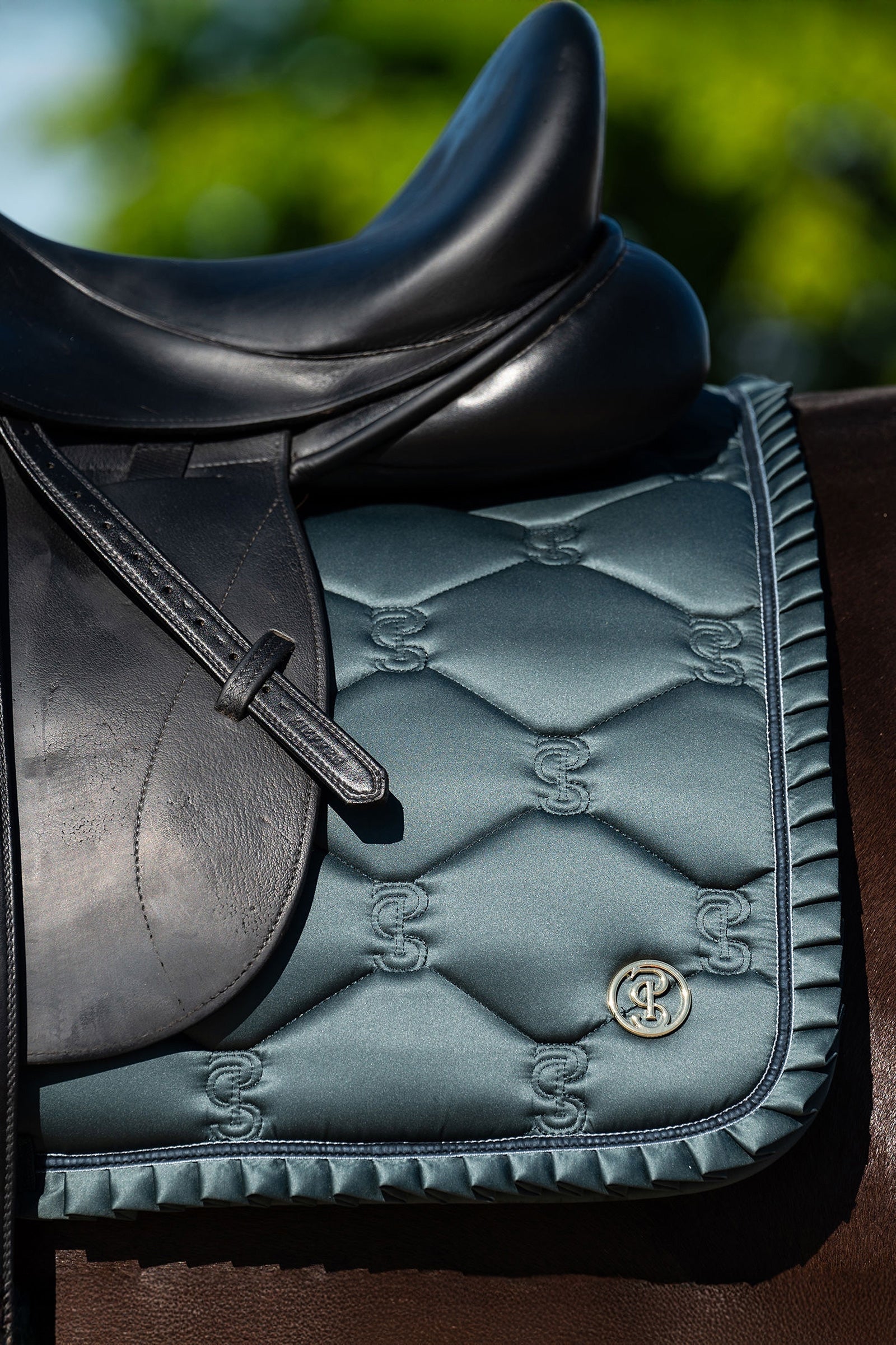 PS of Sweden Ruffle Dressage Saddle Pad Saddle Pads