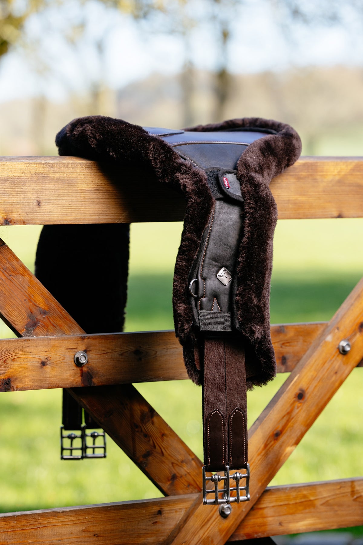 LeMieux Merino+ Anatomic Long Stud Girth Cover Saddles, Girths & Stirrups