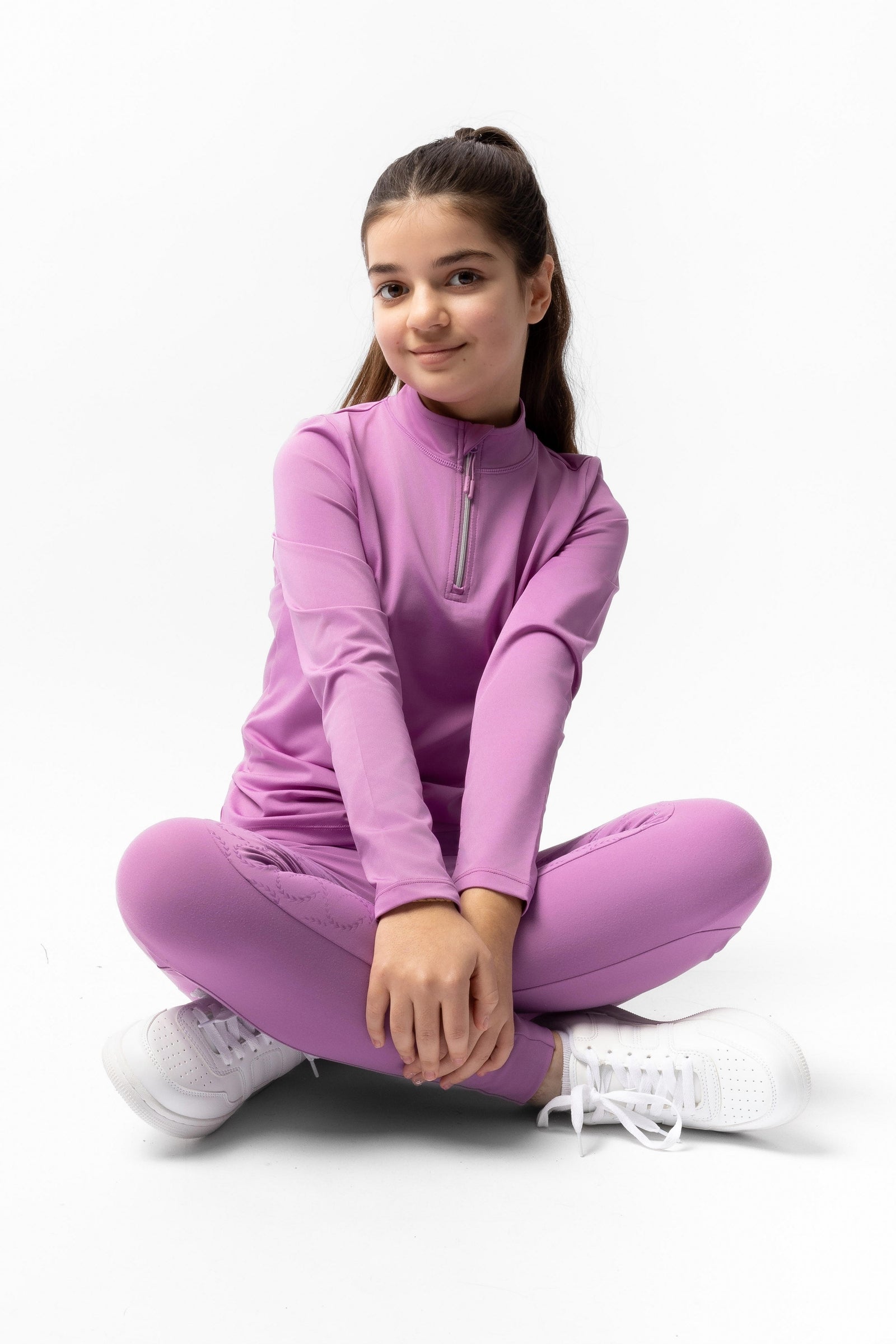 Model shot 4