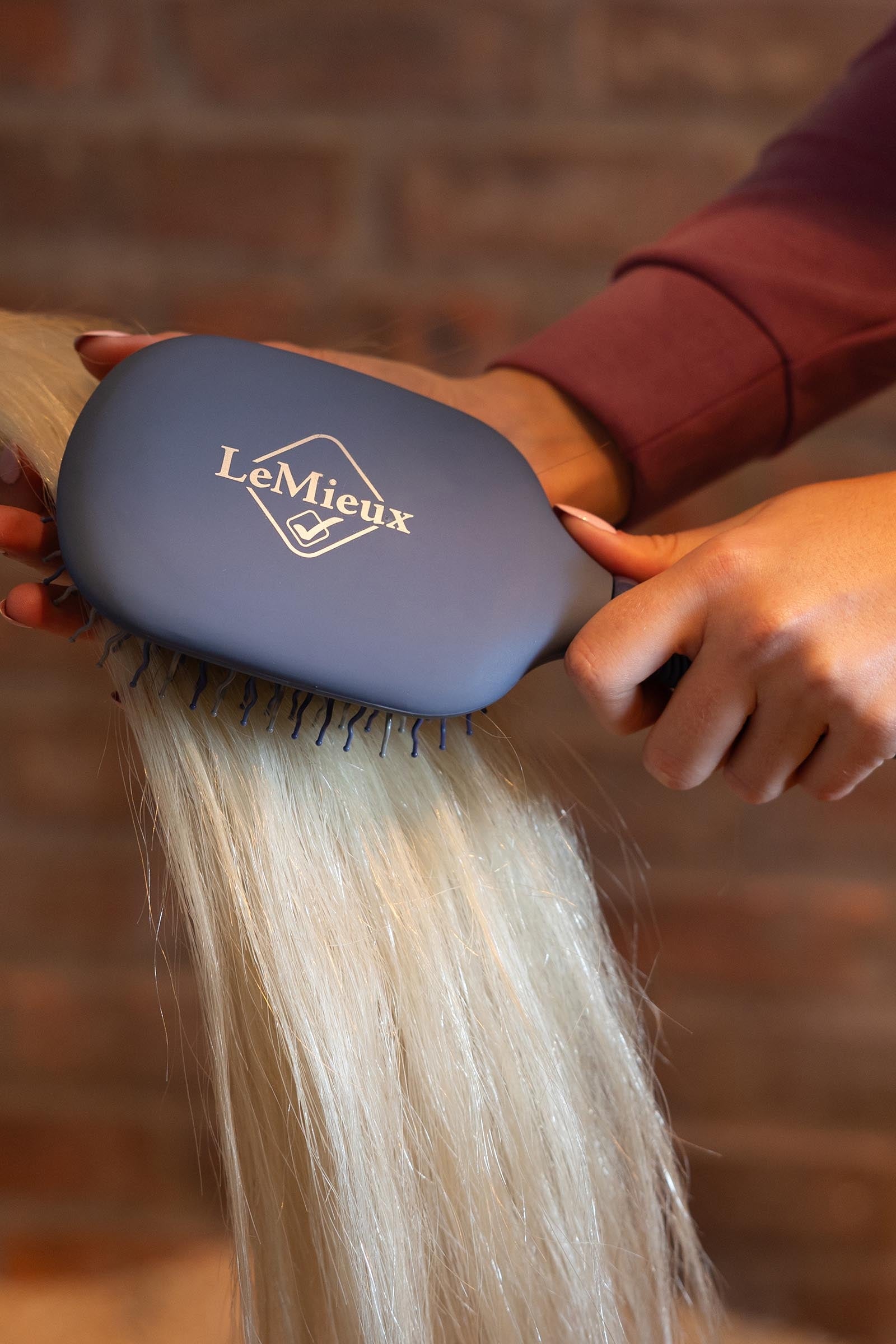 LeMieux Tangle Tidy Brush Horse Grooming Tools