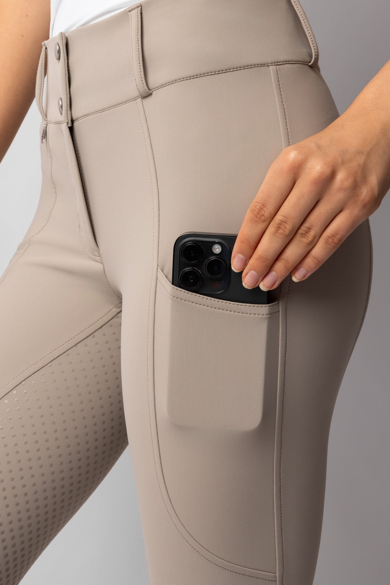 Horze Grand Prix Pro Women´s Full Grip Breeches UPF 50+ Womens Breeches