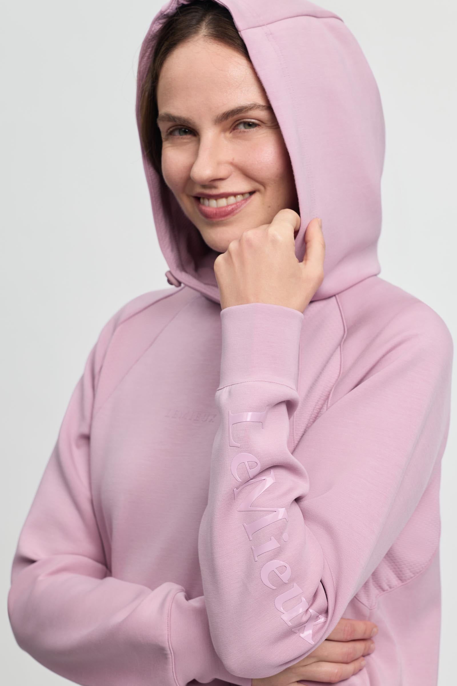 Model shot 5