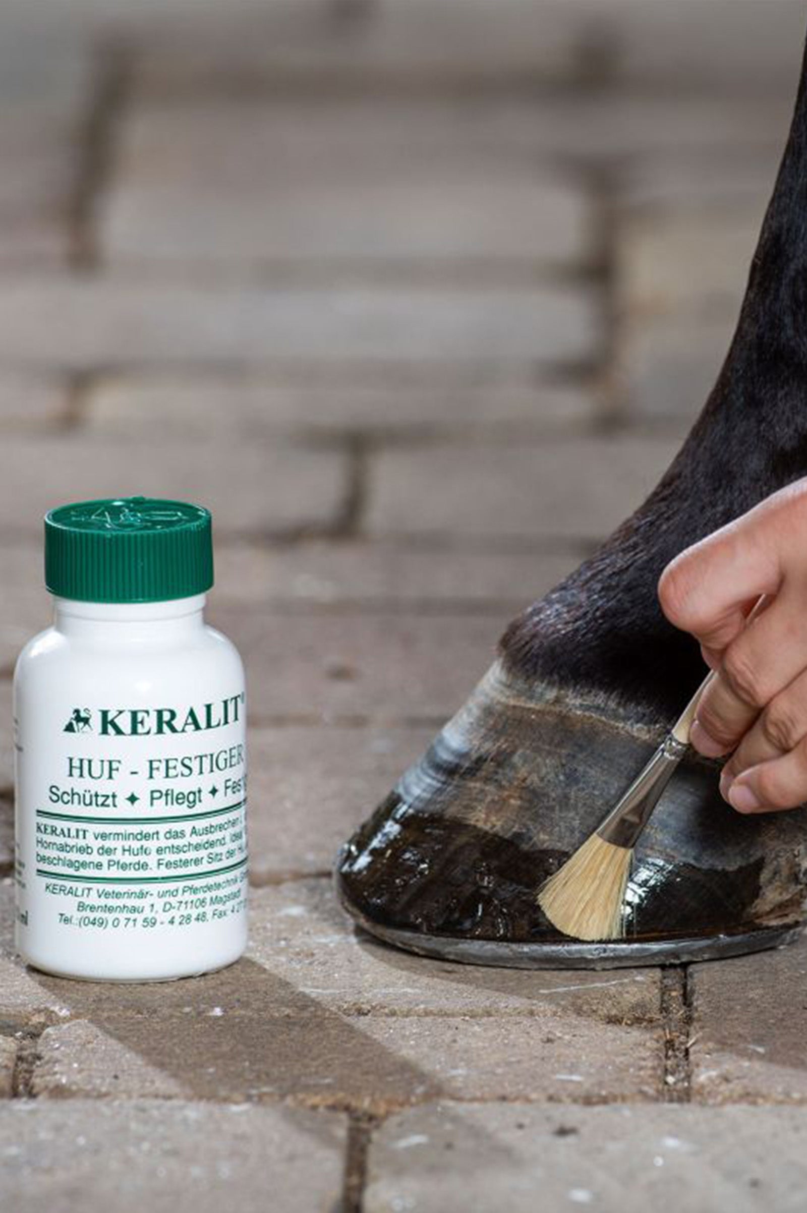 Keralit hoof strengthener, 250ml Horse Health Care
