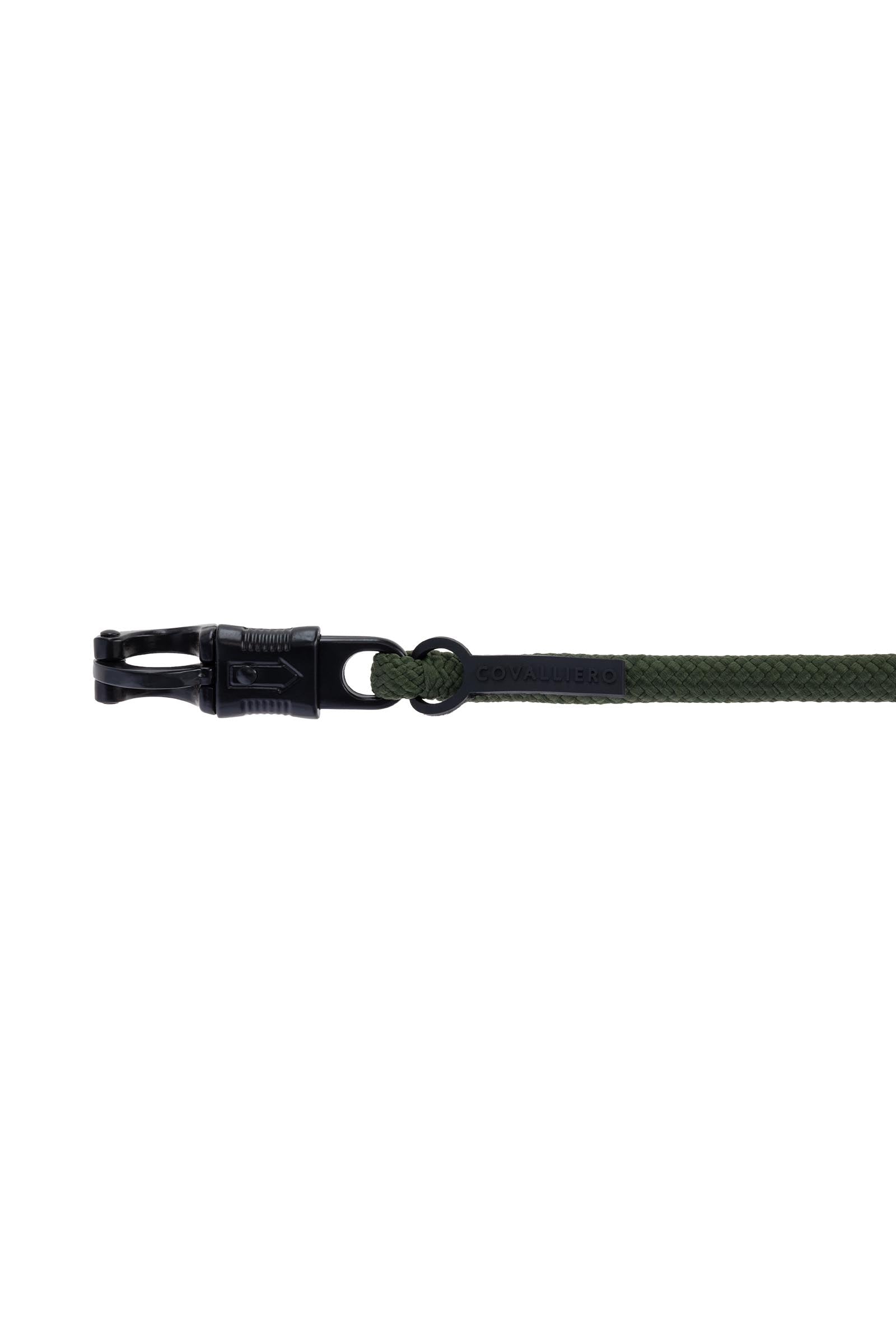 Pack shot 2