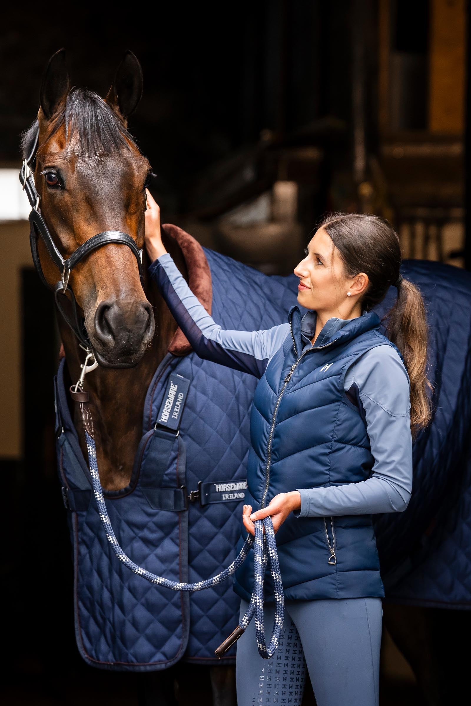 Horseware Signature Stable, 200g Horse Rugs