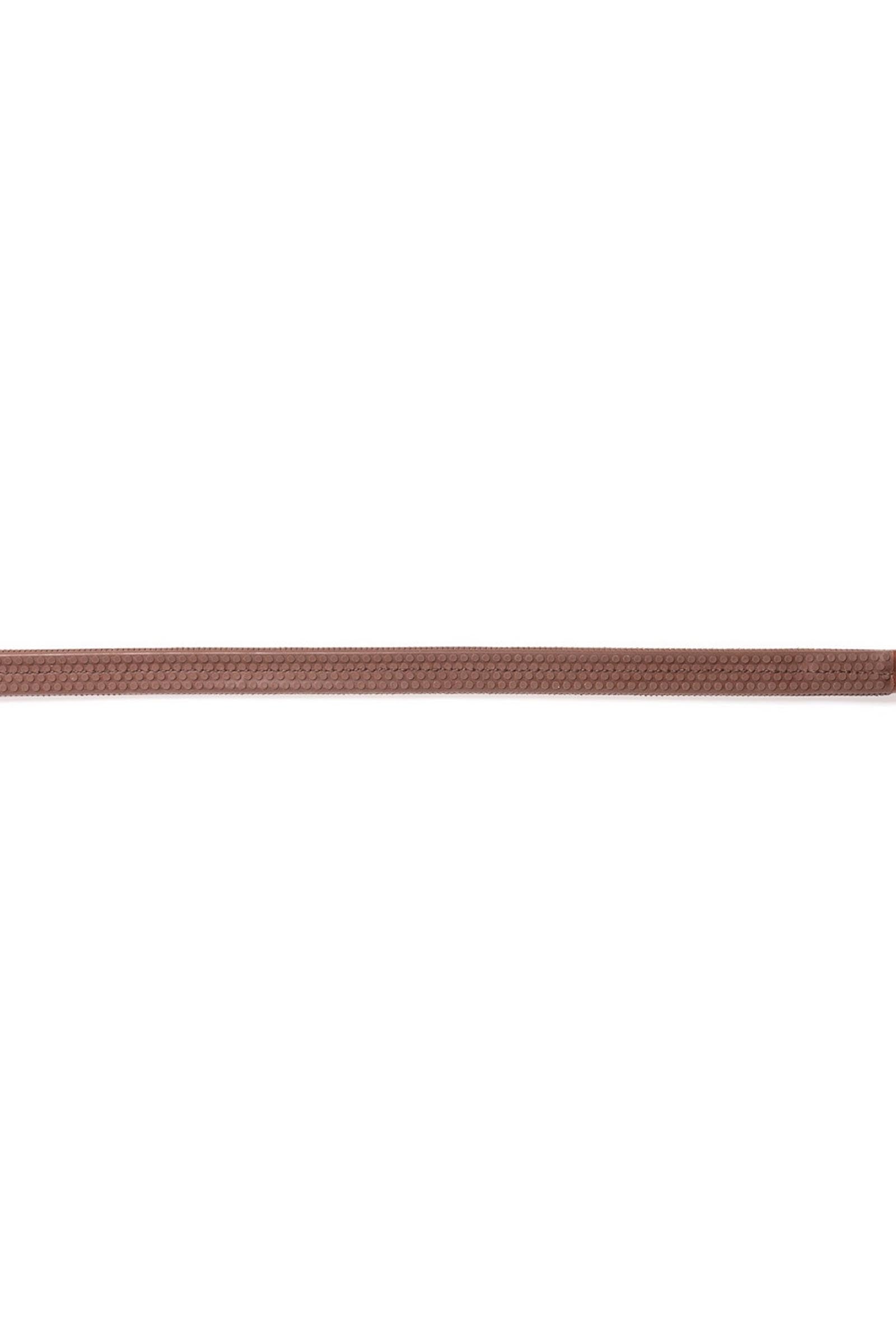 Pack shot 3
