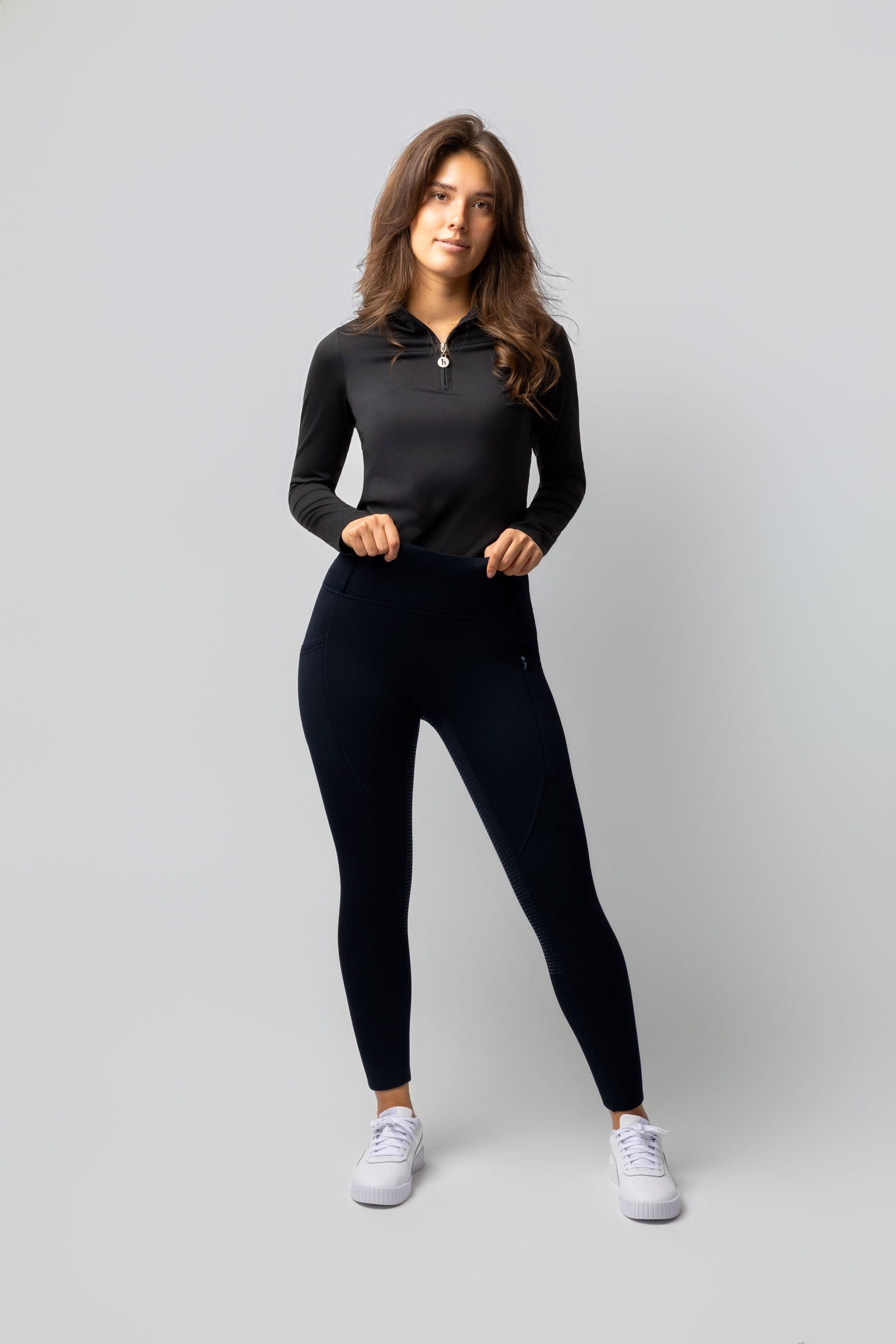 Model shot 2