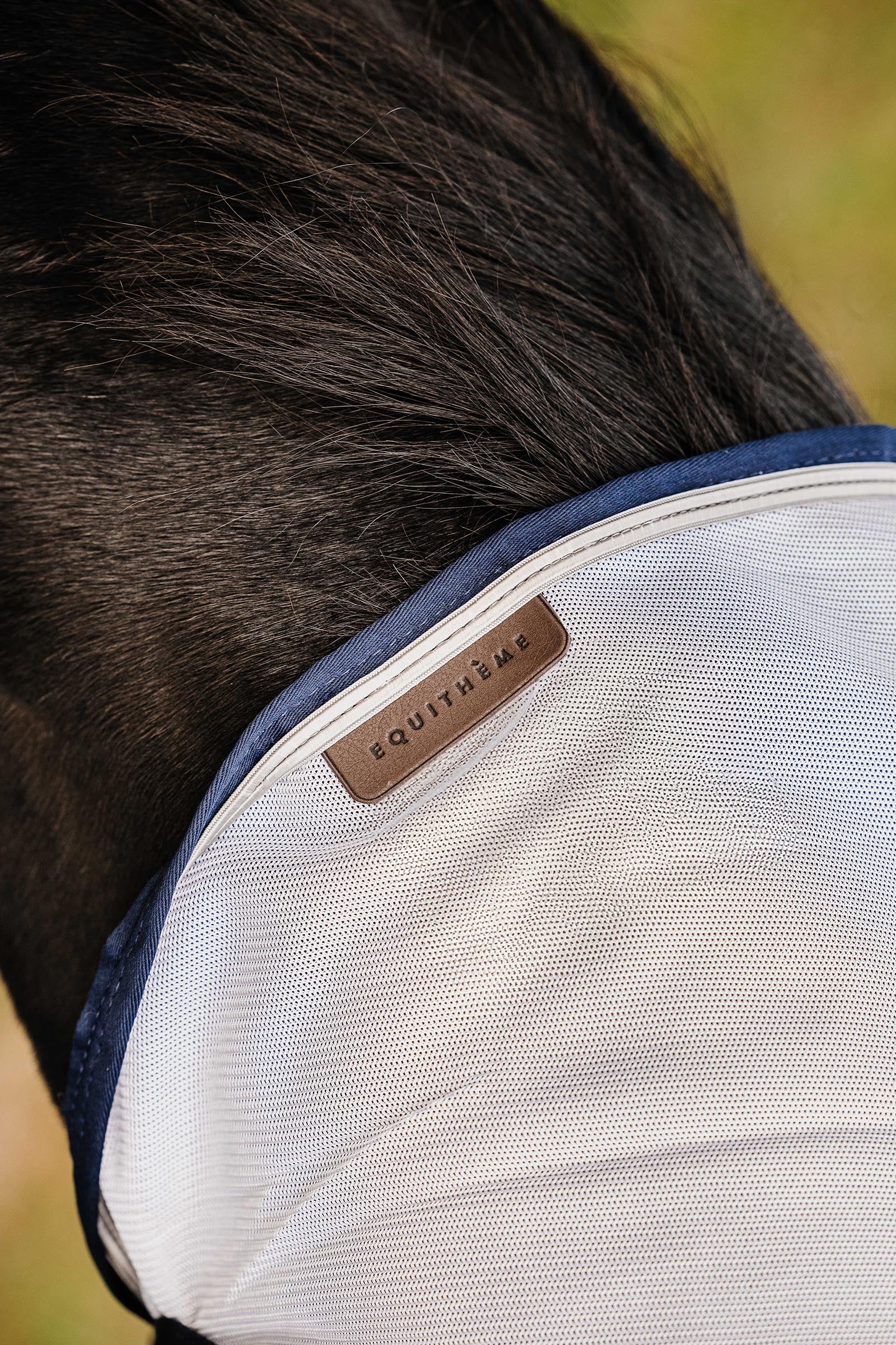 EQUITHÈME Mesh Neck Cover Horse Rugs