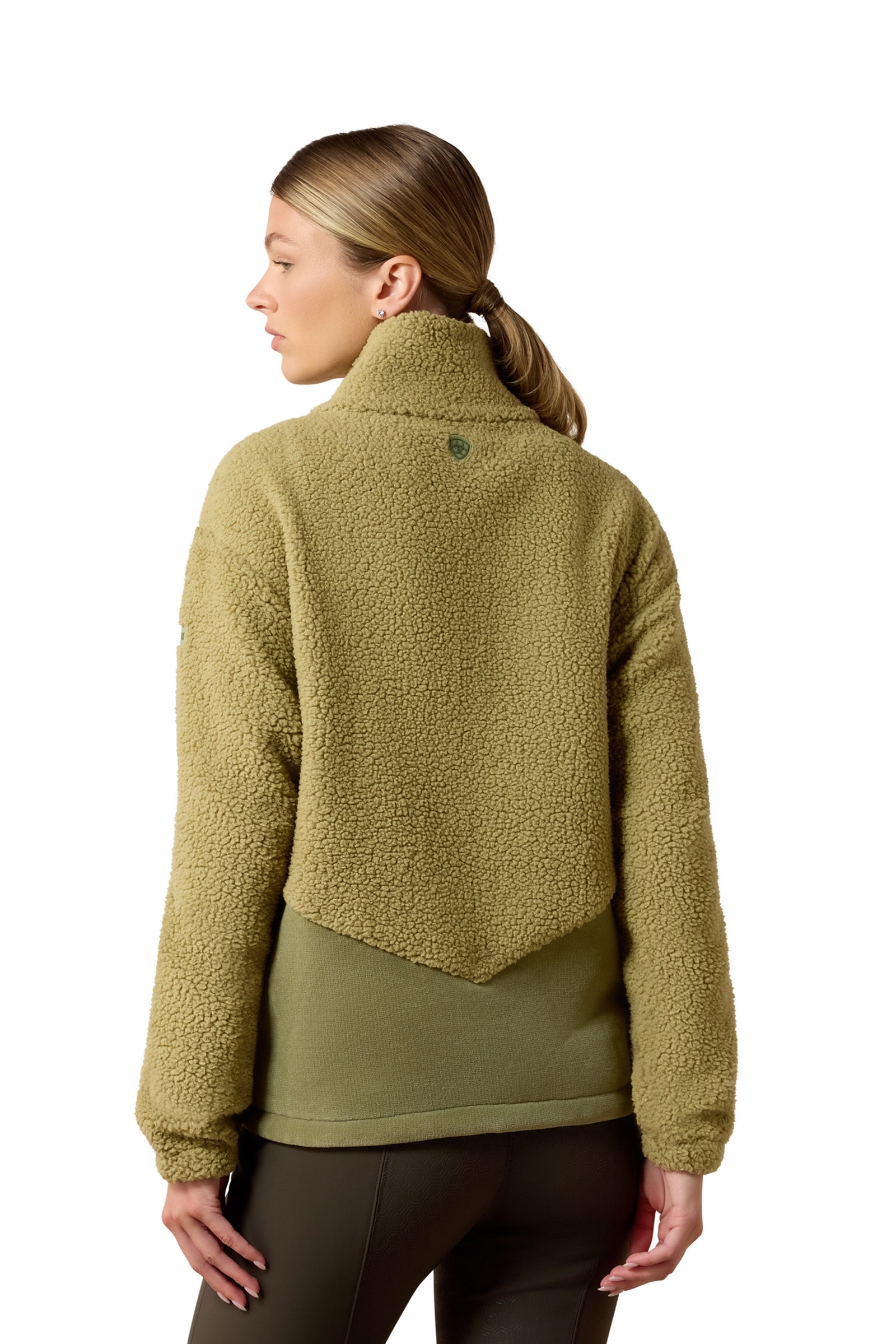 Model shot 2