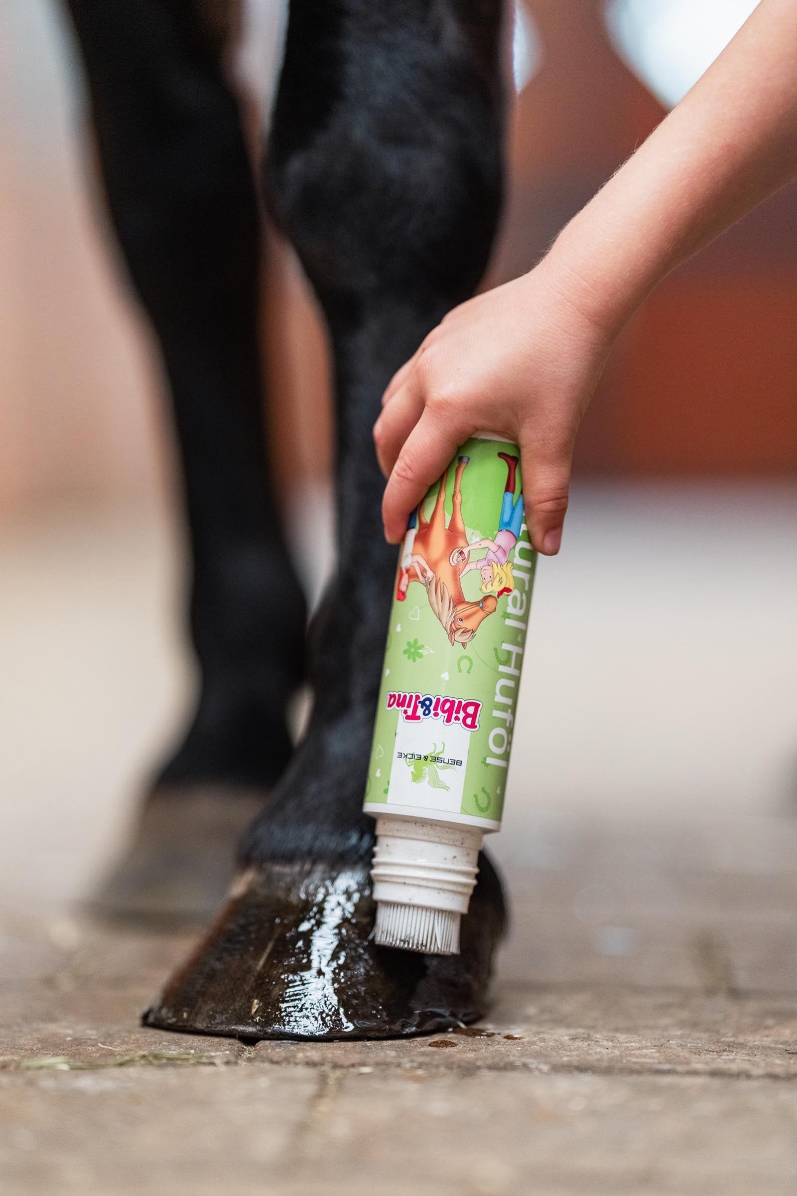 Bense & Eicke Bibi & Tina Edition Natural Hoof Oil, 200 ml Horse Health Care