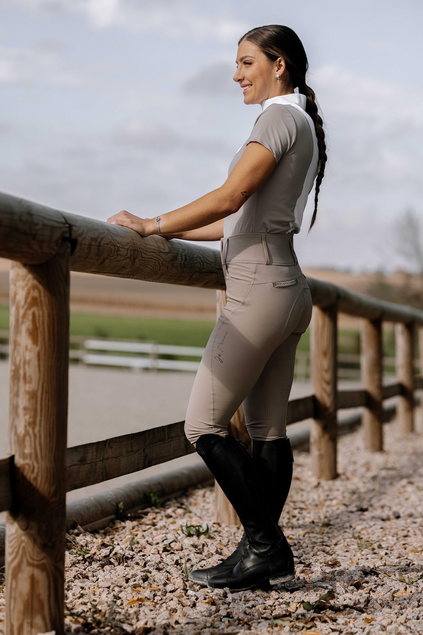 Lifestyle shot 4